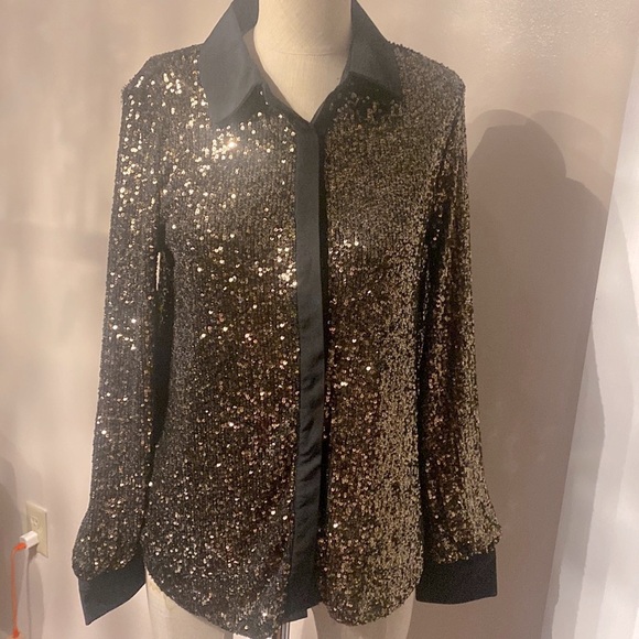 Tops - Black and Gold Sequin top cable & gauge